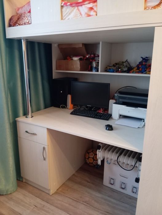 Продам кровать чердак 2 шт