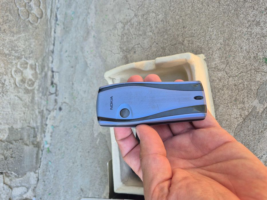 Nokia 7250i in stare buna la cutie