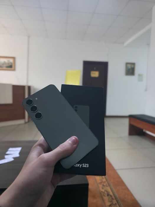 Samsung s23 продам/обмен