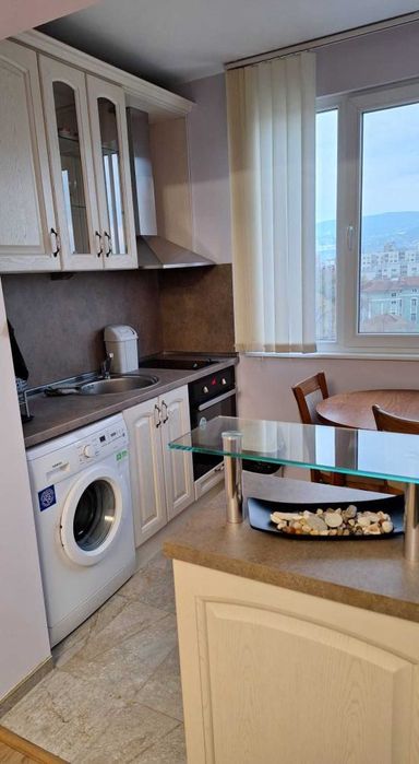 Дава се под наем Тристаен апартамент в Пловдив, Въстанически - 86 кв.м за 400 € - Снимка #3