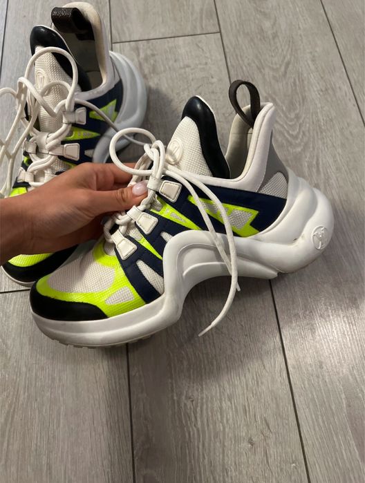 Adidasi Louis Vuitton