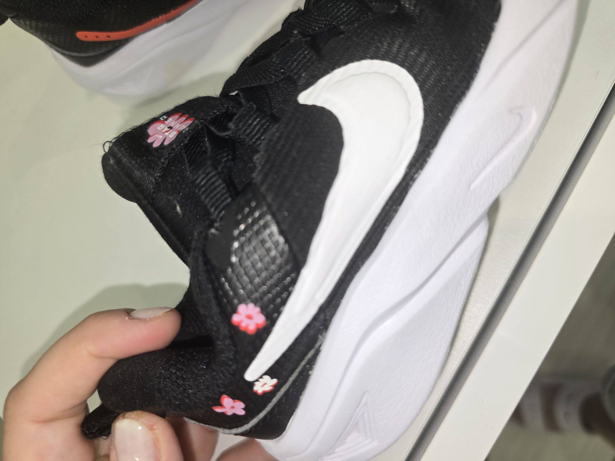 Детски маратонки на nike