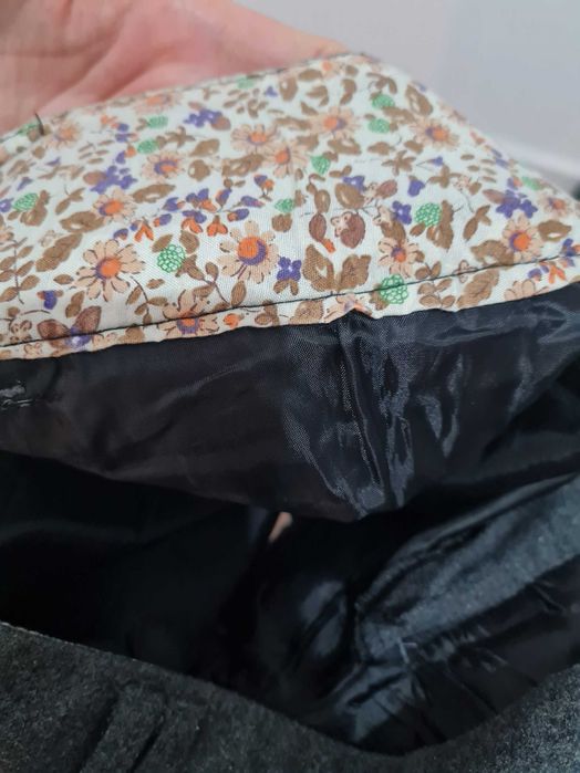 Вълнени къси панталонки Zara М размер