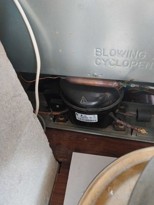 Продаю Мини-Холодильник LG.