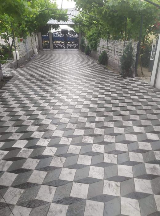 Beton amprentat, elicopterizat, vertical ,măturat