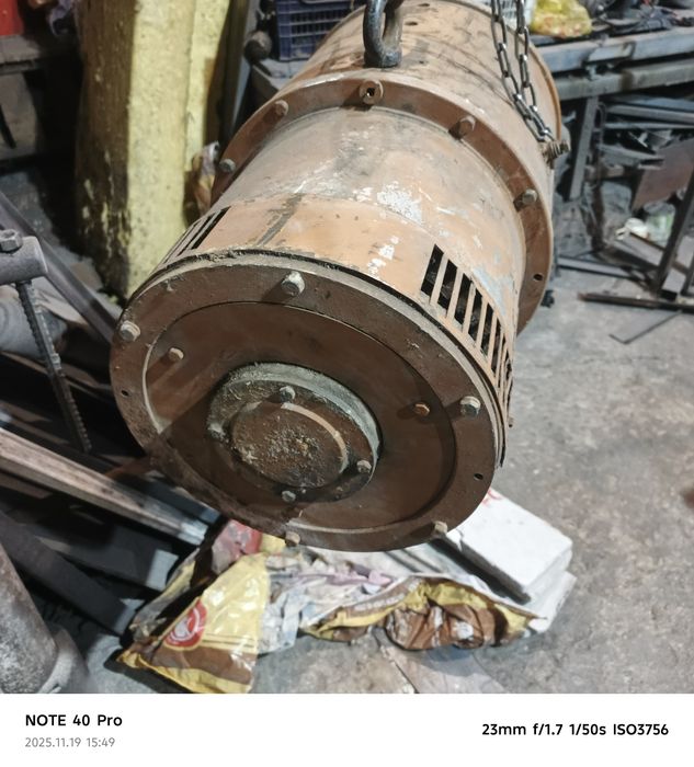 Электродвигатель.