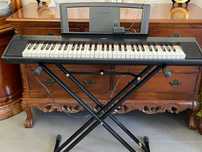 Пиано Yamaha Piaggero NP-11