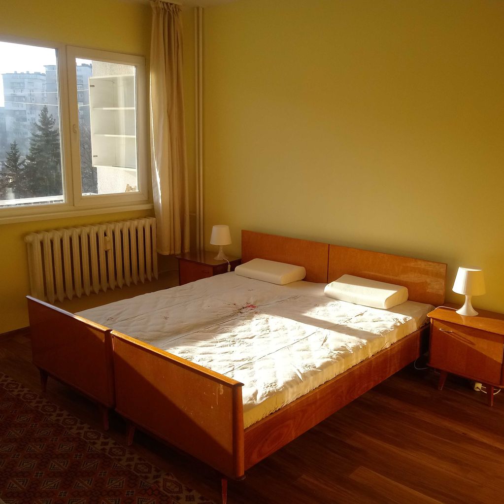Дава се под наем Двустаен апартамент в София, Стрелбище - 65 кв.м за 612 € - Снимка #1