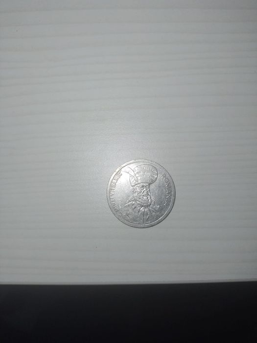 Vând monedă o sută de lei