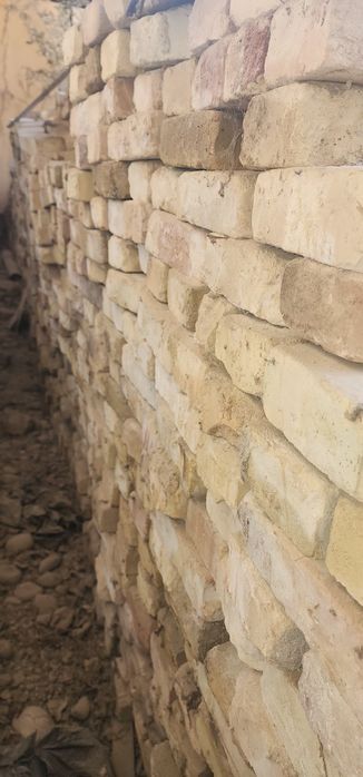 Пишган ғишт 600 сўм янги