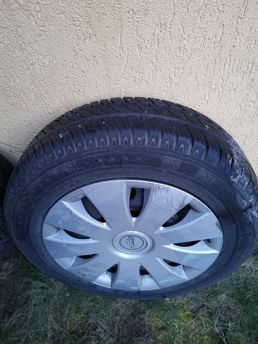 Anvelope vara 165 70 14 cu jante