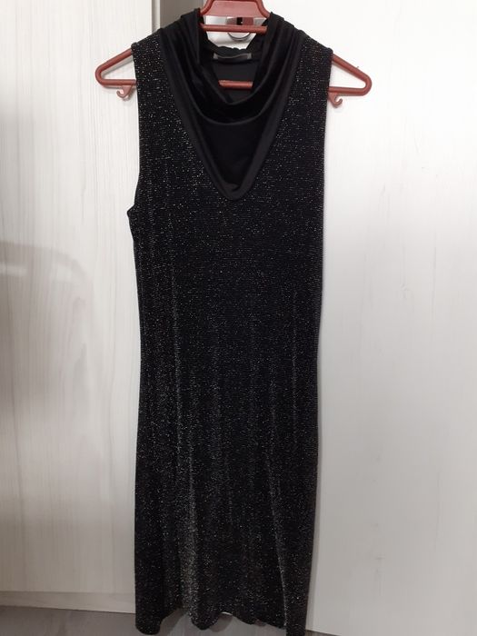 Rochie de ocazie strălucitoare