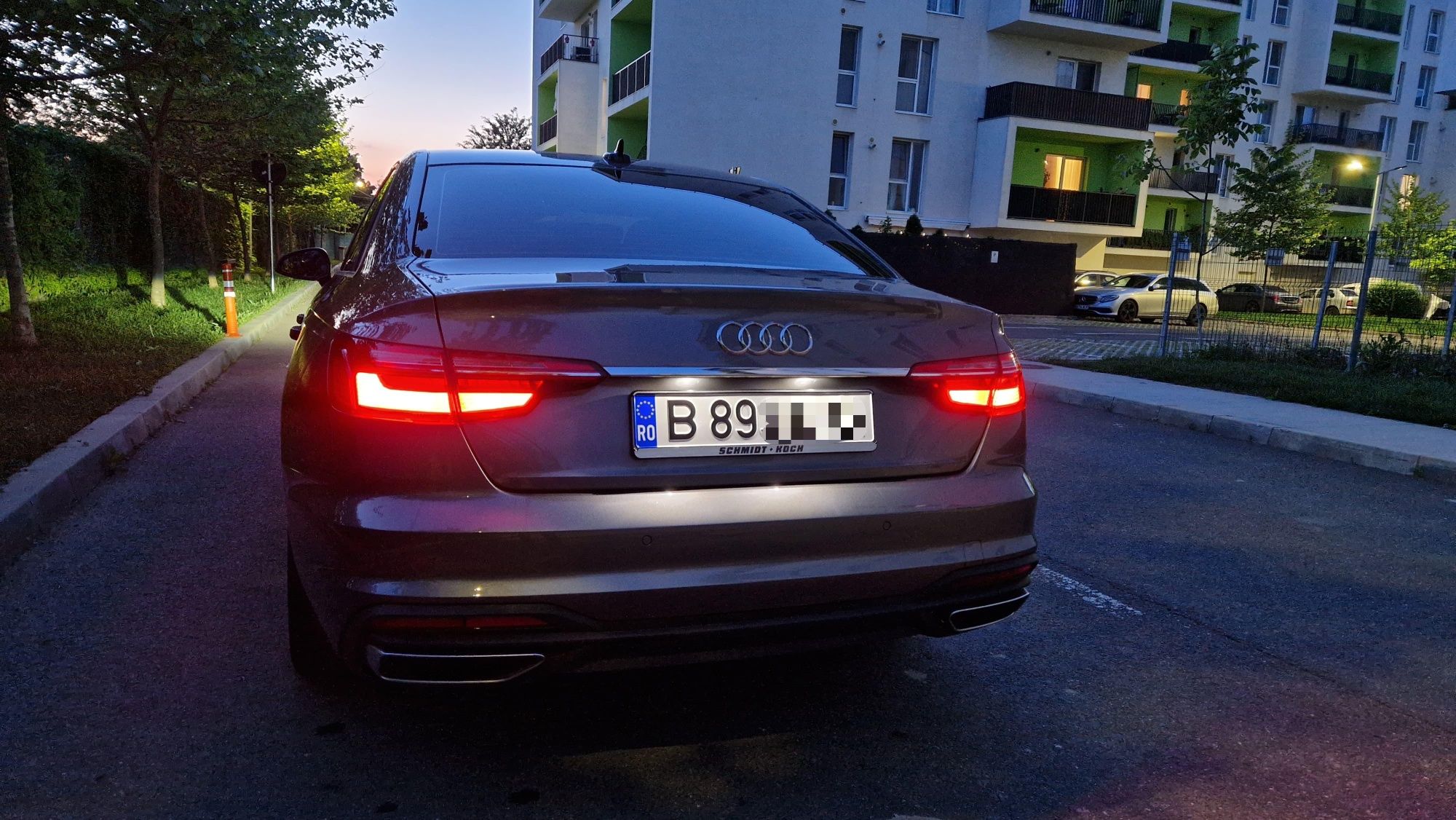 Audi A4 Limousine 35 TFSI S-tronic mild-hibrid