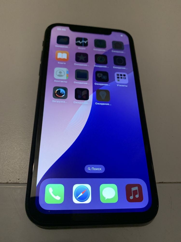 iPhone XR 64гб Apple