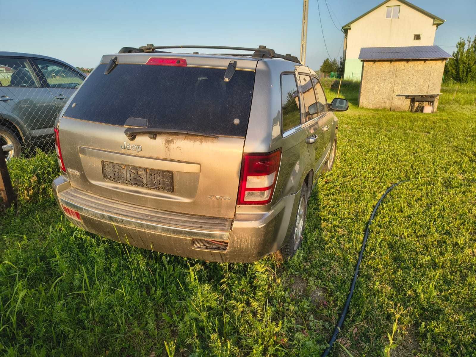 Vand Jeep Grand Cherokee(cutie defecta*)