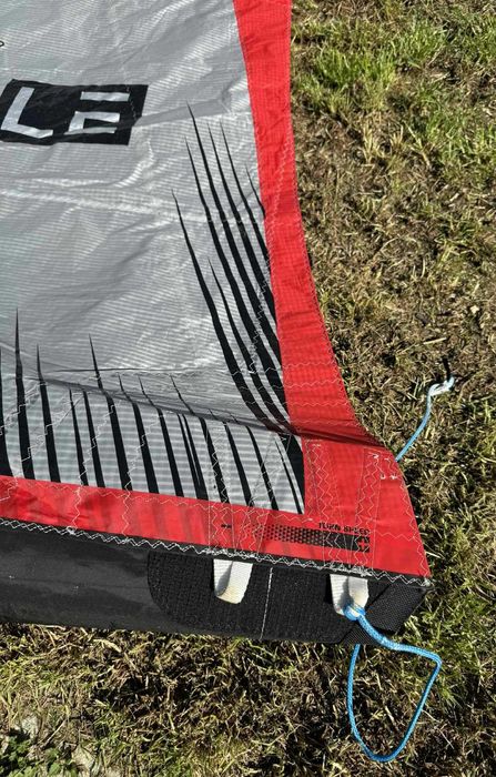 Кайт Naish Pivot 2024 LE 12m + бар Torque 2 - Като нови!