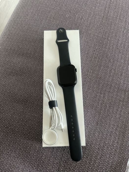 Продам apple watch