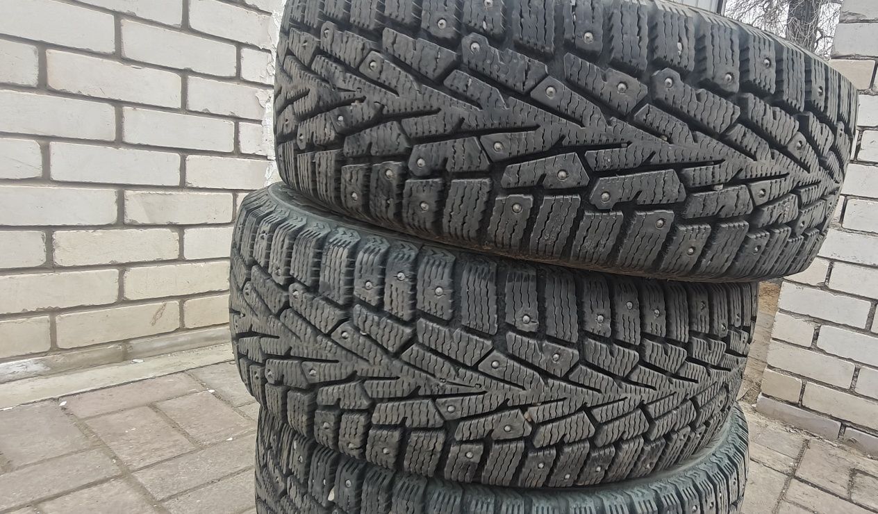 Продам зимние шины Cordiant snow cross 205/55/r16