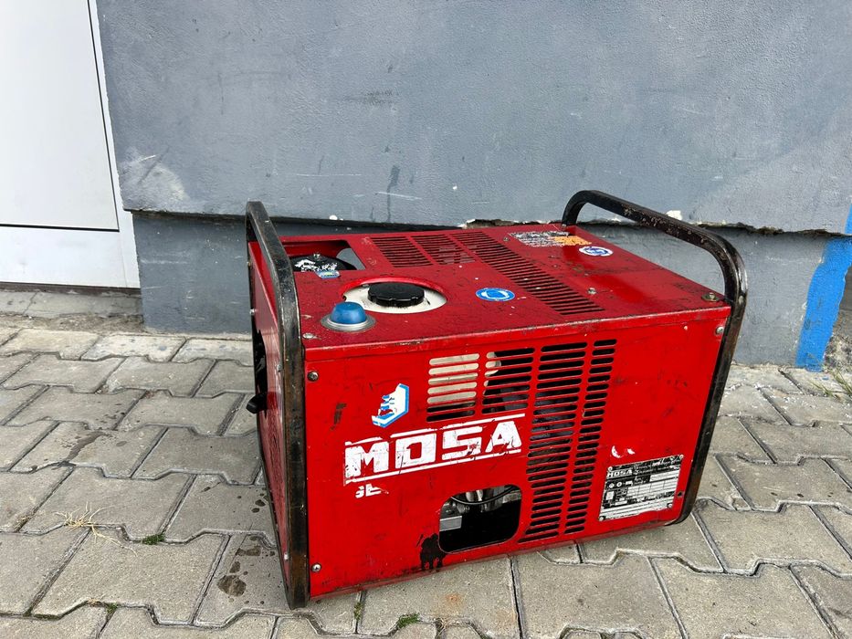 Generator curent profesional
