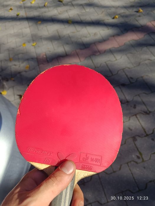 Добра хилка за тенис на маса