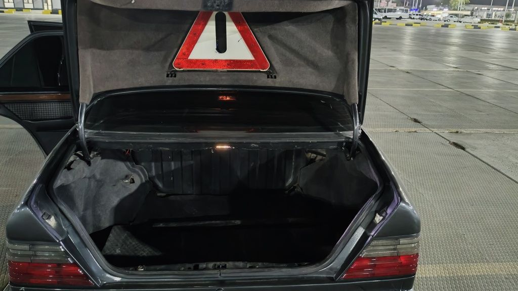 Mercades benz W 124