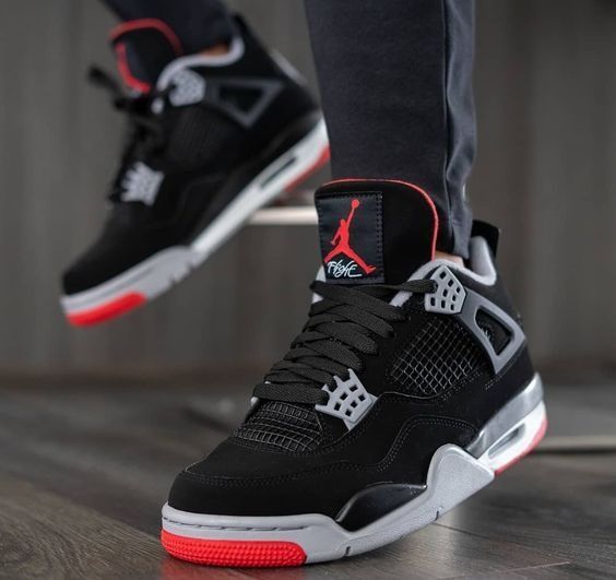 Кроссовки Air Jordan 4 Retro Bred 2019 Release