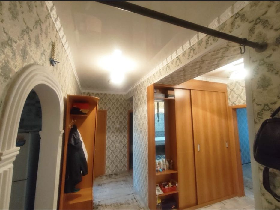 Продается квартира 4-х комнатная