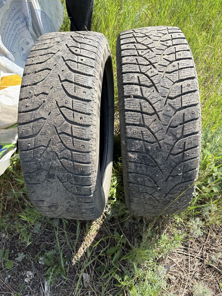 Продам шины  4шт комплект