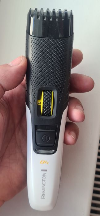 Aparat tuns/îngrijire barba