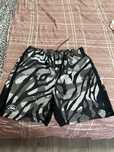 Pantaloni Nike tigrati