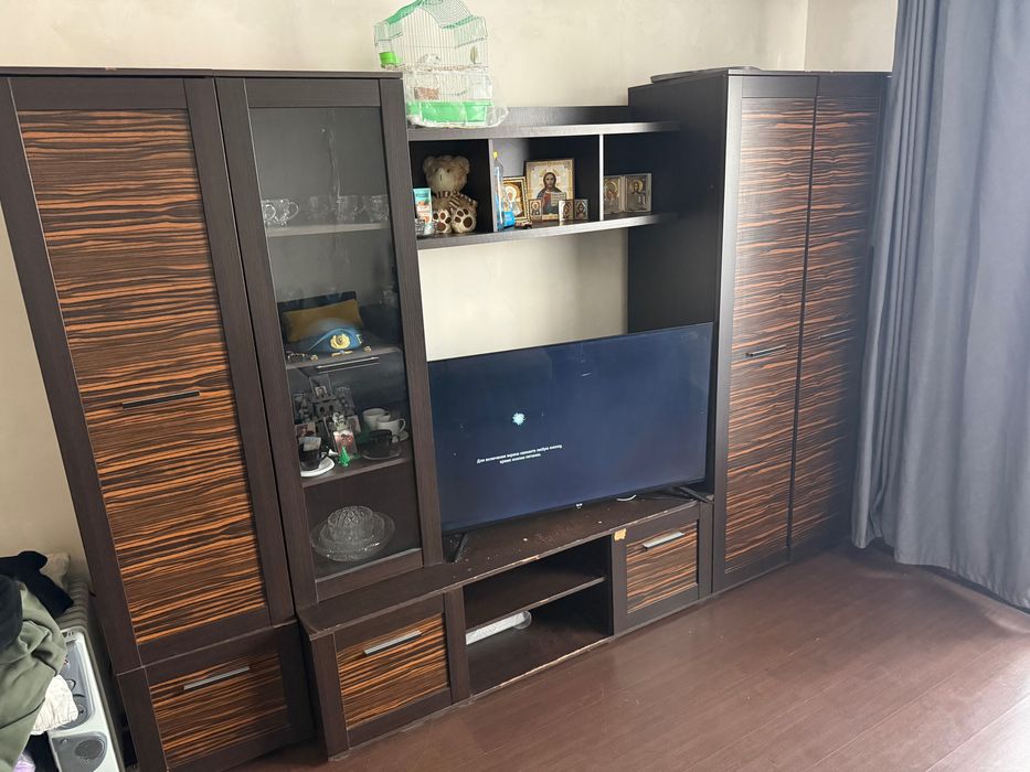 Стенка в гостиную