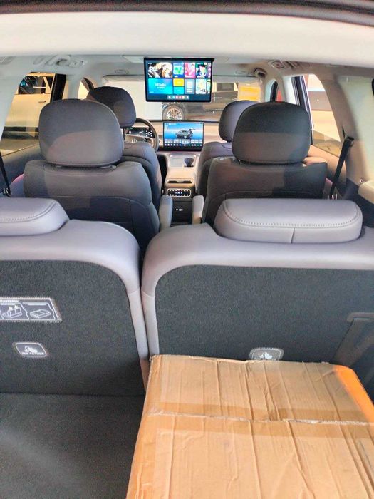 Yangi Leapmotor C16 (full) qora 2025