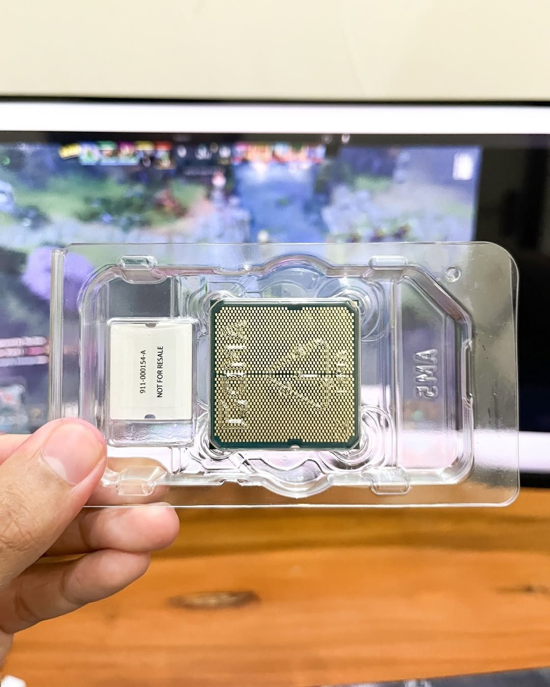 AMD Ryzen 7 7800X3D AM5 Tray CPU, топ геймърски процесор
