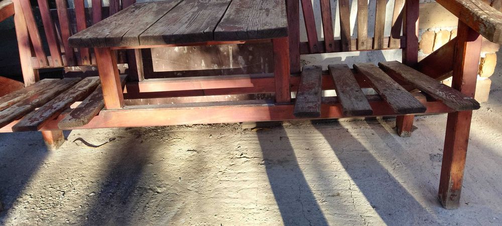 Дървена градинска маса със столове!