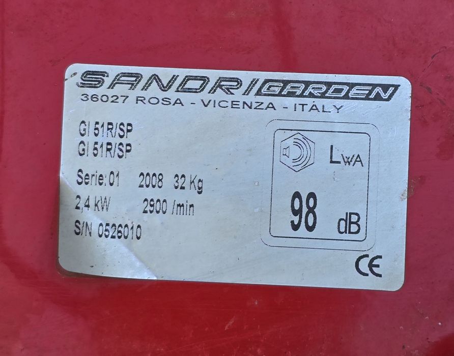 Mașină de tuns iarba electrică – stare necunoscută