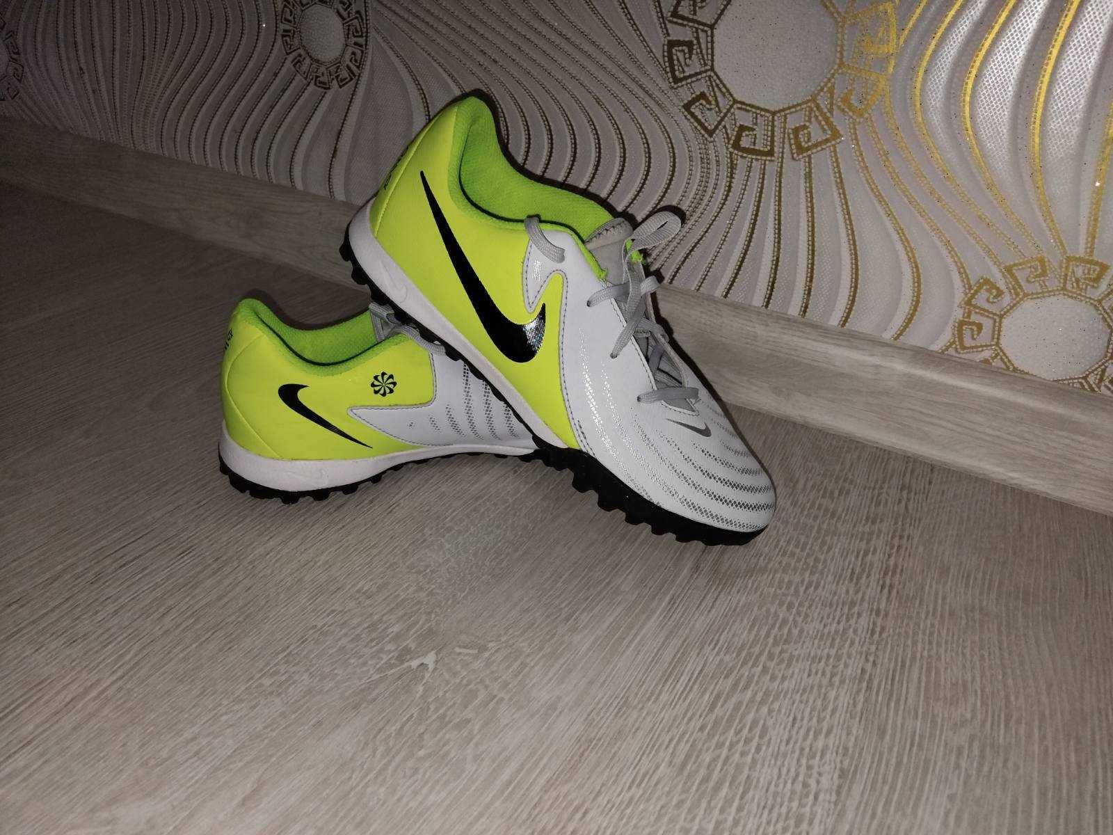Nike Phantom детски стоножки