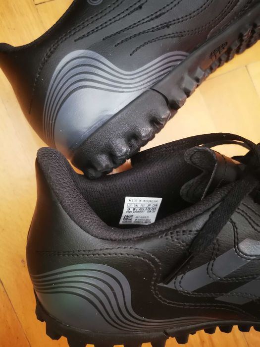 Vand Adidas Copa pentru fotbal