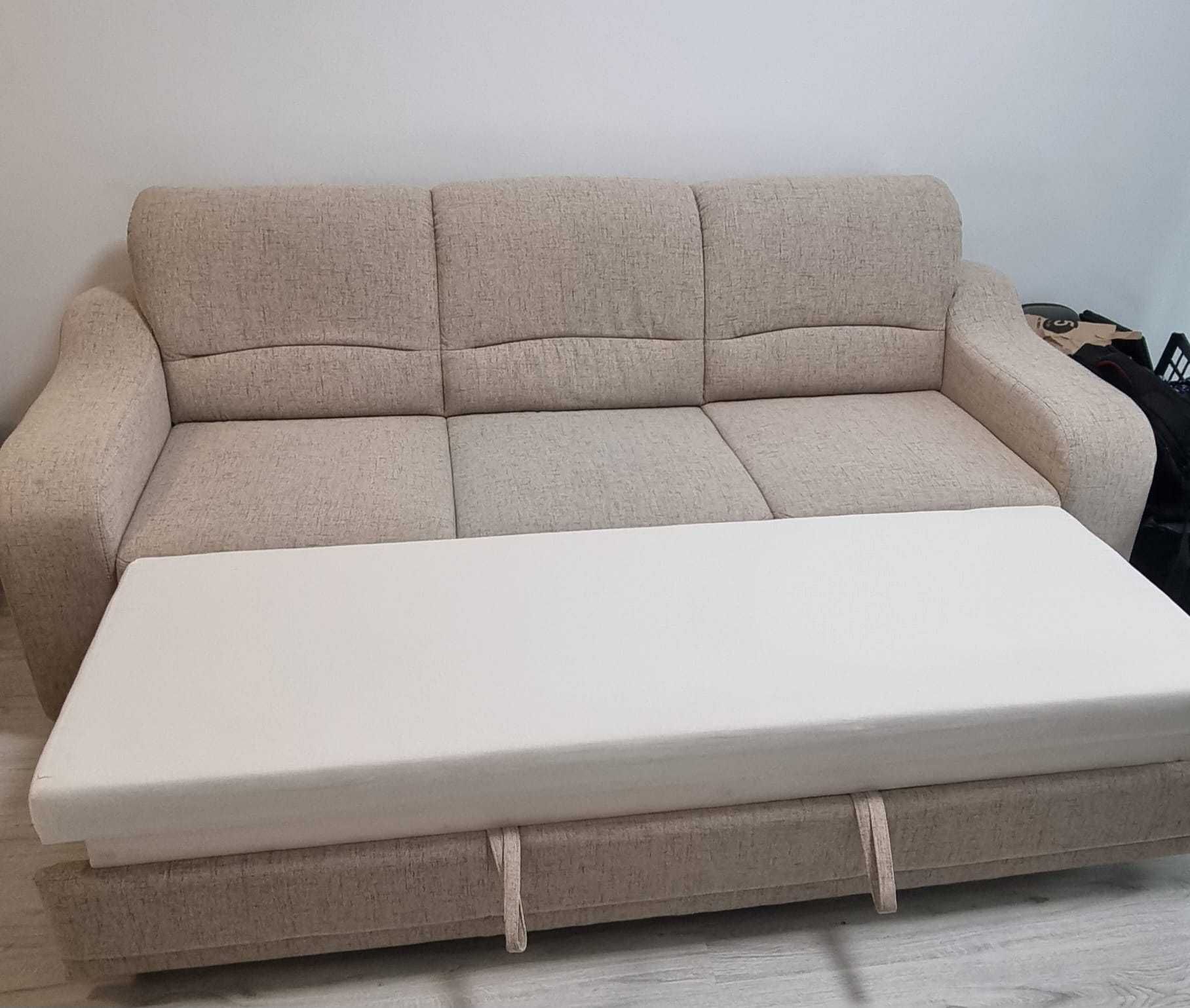 Canapea extensibila 3 locuri CasaRusu