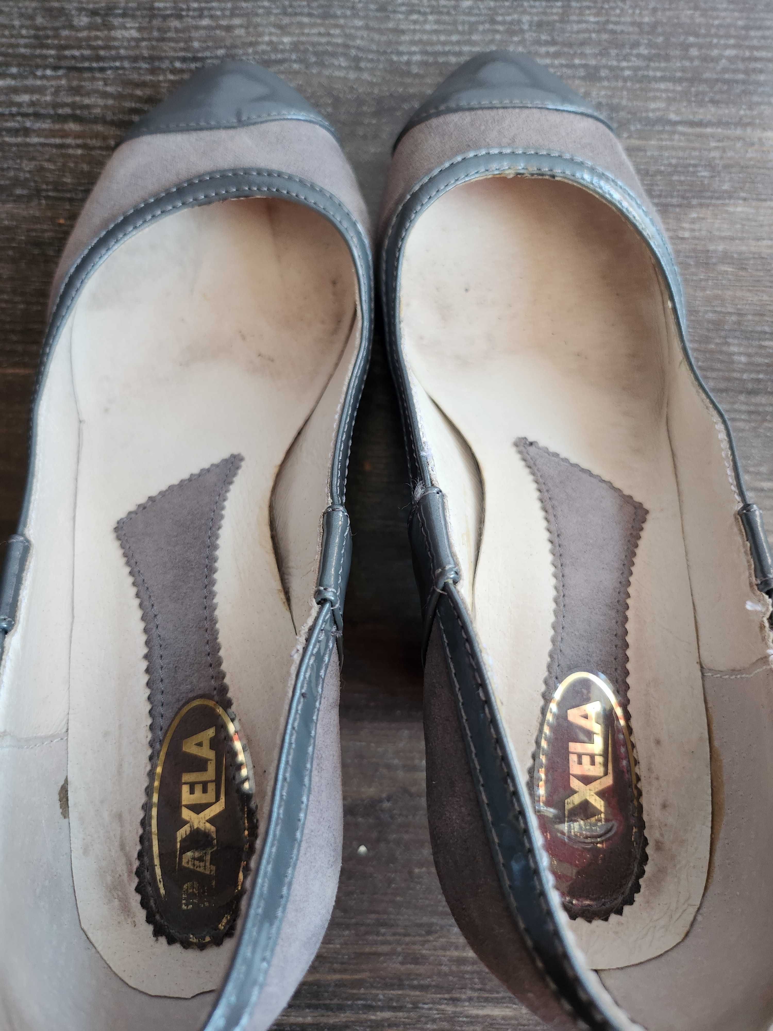 Pantofi mov cu toc 35