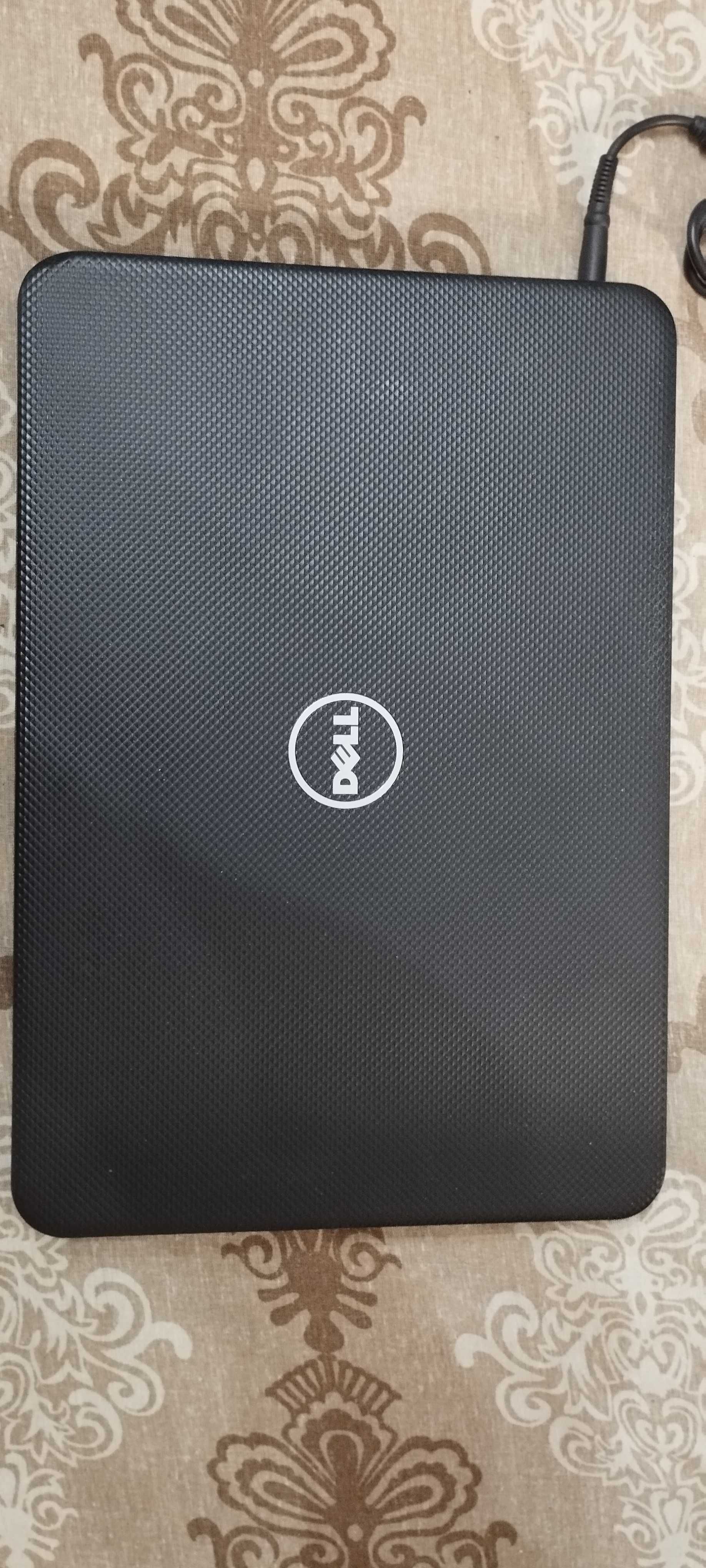 Лаптоп DELLinspiron 3521