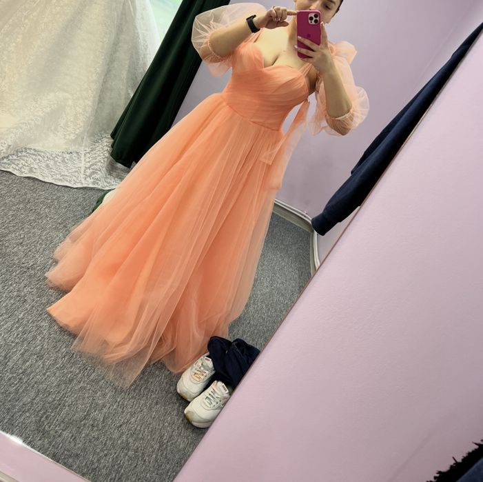 Vand rochie de ocazie