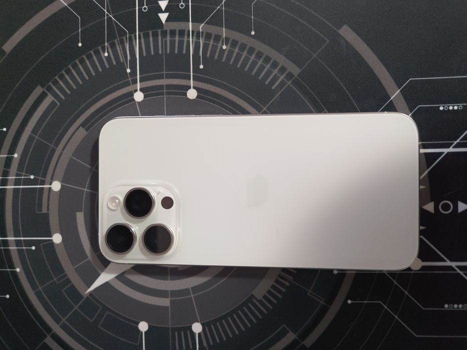 Vand Iphone 15 pro max