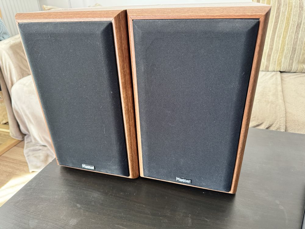 Boxe magnat monitor supreme 200