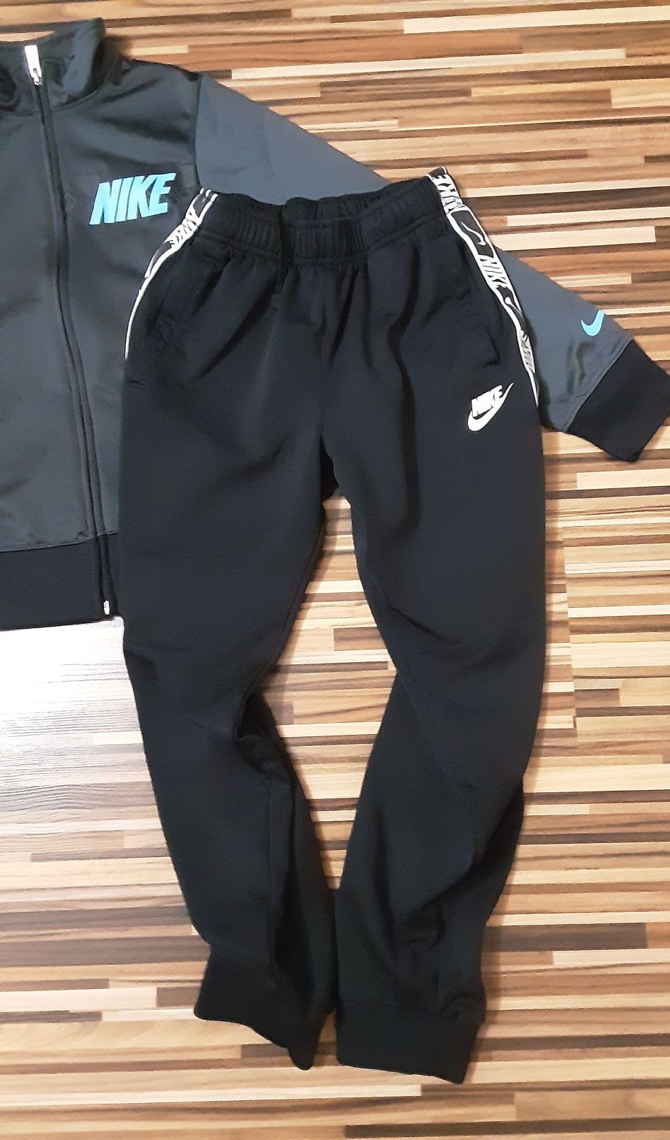 (M 137-147) NIKE   оригинален детски  екип