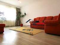 Luminos, zona foarte buna! Inchiriere apartament 3 camere in Targovist