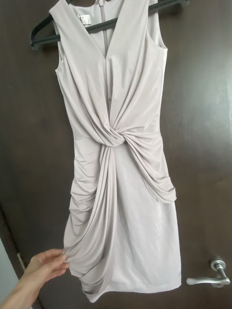 Дамска рокля размер XS