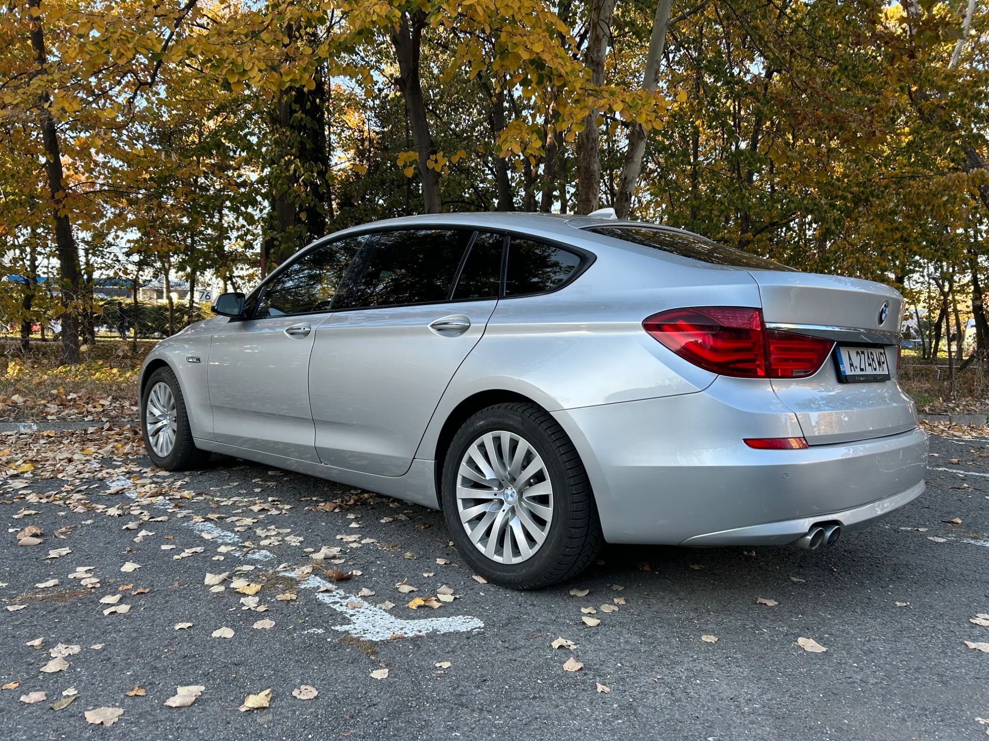 Продавам BMW 530D GT F07 Keyless go / Head-Up / Camera / Comfort Seats