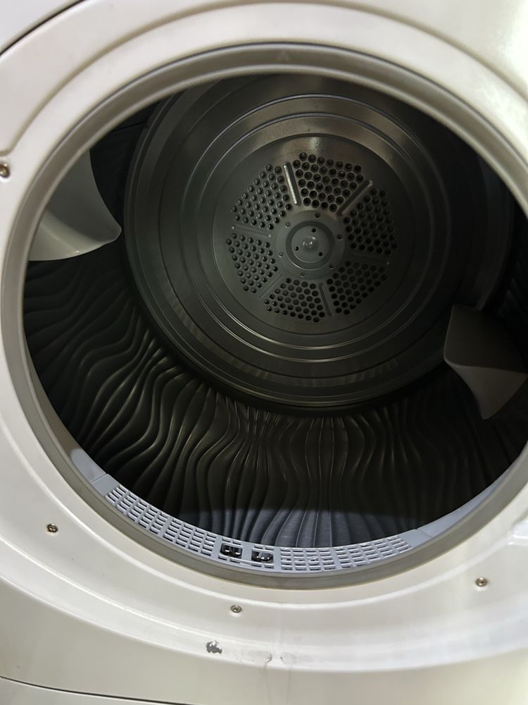 Сушилня Hotpoint Ariston-aqualtis