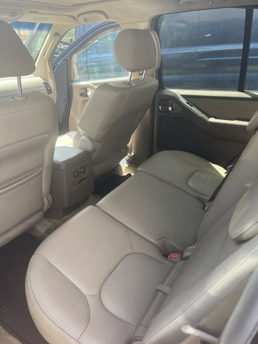 Nissan Pathfinder Negru editia 2007