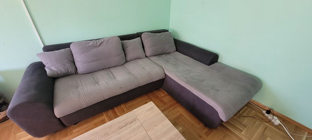 Холна гарнитура/ разтегаем диван